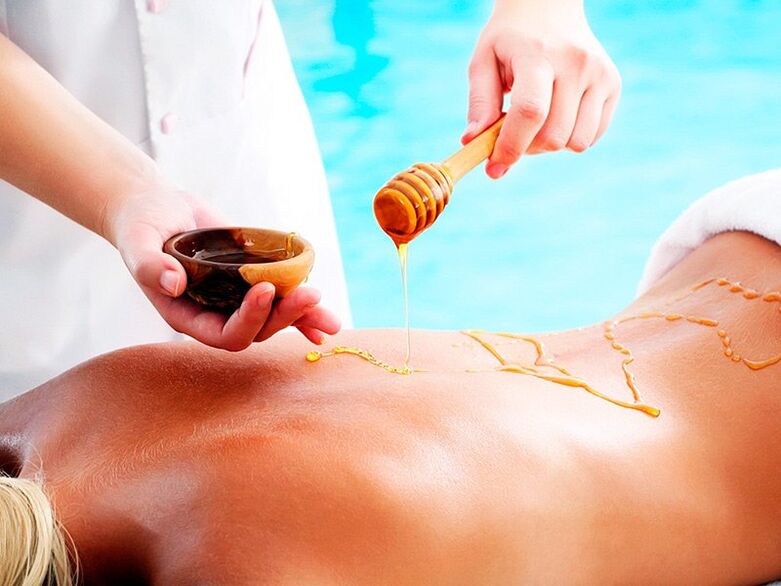 Massage avec du miel