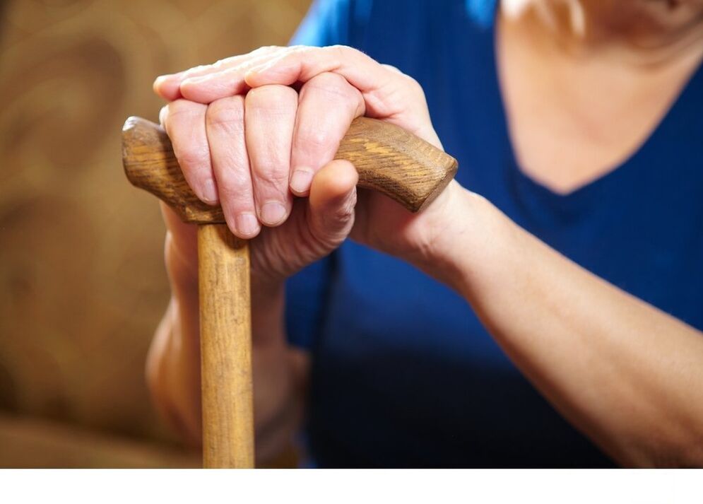 Utilisation de la canne pour la coxarthrose